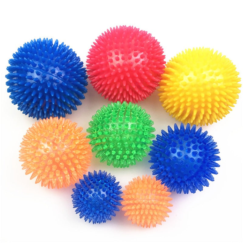 Polka Squeaky Tooth Cleaning Ball