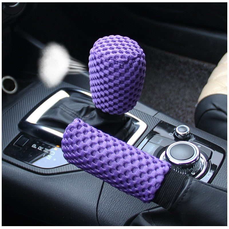 Universal steering wheel cover