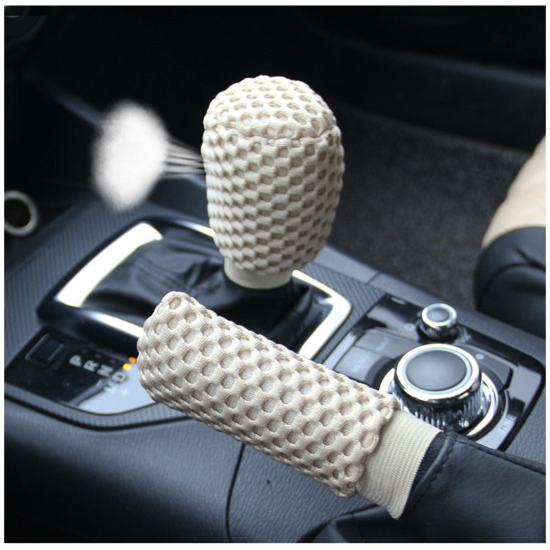 Universal steering wheel cover